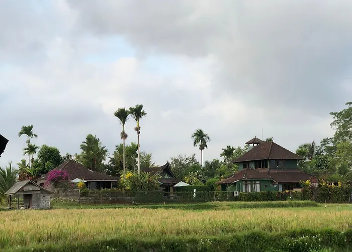 منتزه العطل Devi's Place